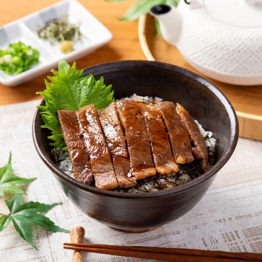 一度で二度味わえる♪宮崎牛のひつまぶし風